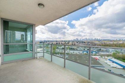 1703 2232 Douglas Road, Burnaby, BC, Burnaby — Apartment/Condo for sale