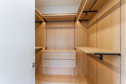 Primary Bathroom Photo of 2022 Nanton Avenue, West Vancouver, BC