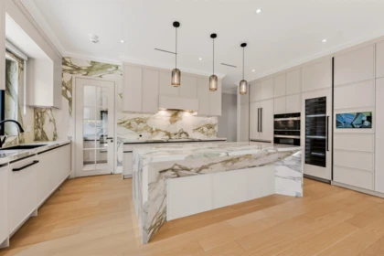 9591 Woodwards Place, Richmond, BC, Richmond — Single Family Residence for sale