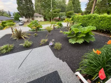 Garden / Landscaping Photo of 928 Stanton Avenue, Coquitlam, BC