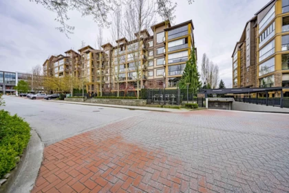 310 8067 207 Street, Langley, BC, Langley — Apartment/Condo for sale