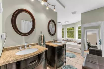 Powder Room Photo of 15295 111a Avenue, Surrey, BC