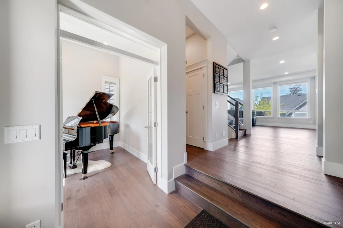 Living Room Photo of 2862 Helc Place, Surrey, BC
