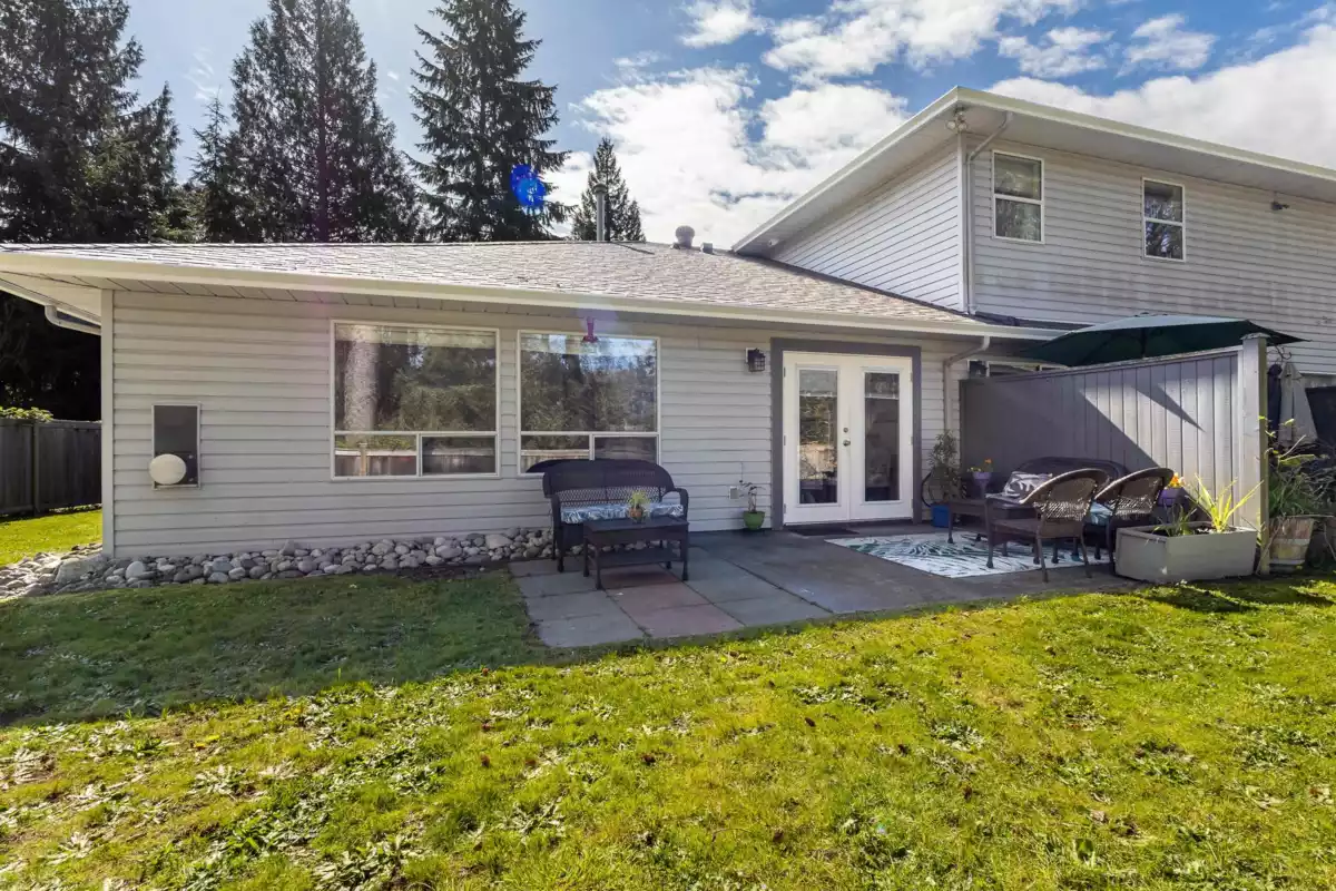 Exterior Rear Photo of 1 5706 Ebbtide Street, Sechelt, BC