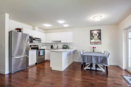 Kitchen Island Photo of 1 5706 Ebbtide Street, Sechelt, BC