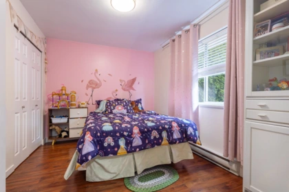 Office / Den Photo of 1 5706 Ebbtide Street, Sechelt, BC