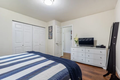 Powder Room Photo of 1 5706 Ebbtide Street, Sechelt, BC