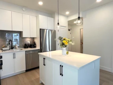 416 3528 146a Street, Surrey, BC, Surrey — Apartment/Condo for sale