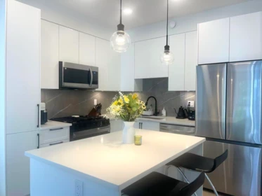 Kitchen Photo of 416 3528 146a Street, Surrey, BC