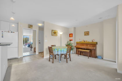 Breakfast Nook Photo of 605 7080 St. Albans Road, Richmond, BC