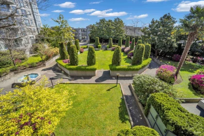 Front Yard Photo of 605 7080 St. Albans Road, Richmond, BC