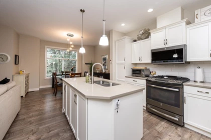 Kitchen Photo of 8 7435 Morrow Road, Agassiz, BC