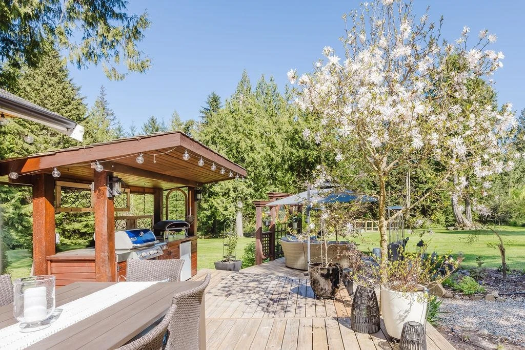 Dining Area Photo of 115 Williamsons Landing Road, Gibsons, BC
