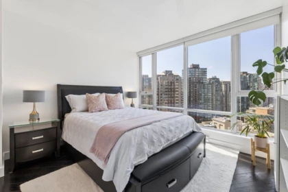 Breakfast Nook Photo of PH2605 788 Hamilton Street, Vancouver, BC