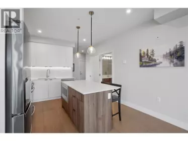 Kitchen Photo of 301 4686 51 Street, Ladner, BC