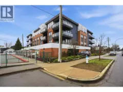 301 4686 51 Street, Ladner, BC