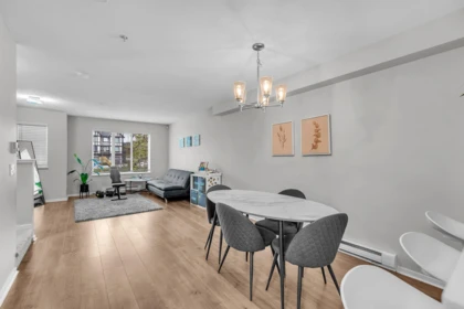 Kitchen Photo of 150 20875 80 Avenue, Langley, BC
