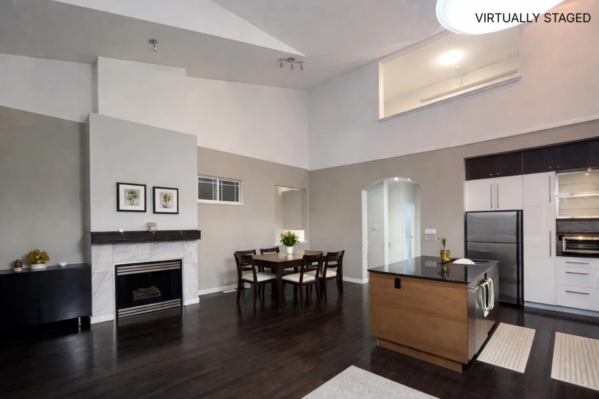 Dining Area Photo of 3 2588 152 Street, Surrey, BC