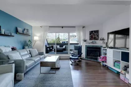 Living Room Photo of 1491 Merklin Street, White Rock, BC