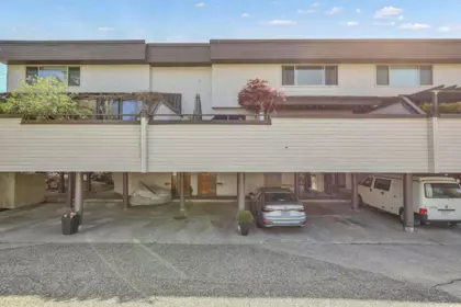 Swimming Pool Photo of 1491 Merklin Street, White Rock, BC