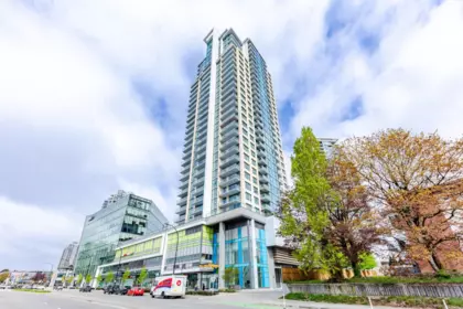 Swimming Pool Photo of 3006 7388 Kingsway, Burnaby, BC