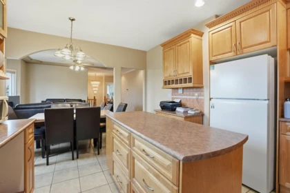 Powder Room Photo of 6593 125a Street, Surrey, BC