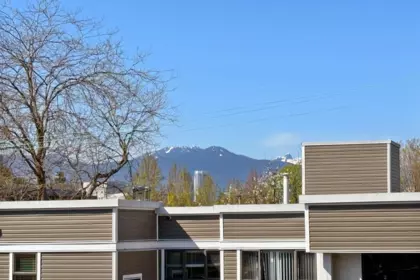 Hot Tub / Spa Photo of 679 W 18th Avenue, Vancouver, BC