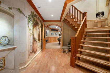 Hallway Photo of 3122 136 Street, Surrey, BC