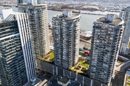 Aerial View of 2503 892 Carnarvon Street, New Westminster, BC