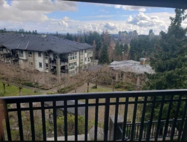 Outdoor Patio Photo of 201 3082 Dayanee Springs Boulevard, Coquitlam, BC