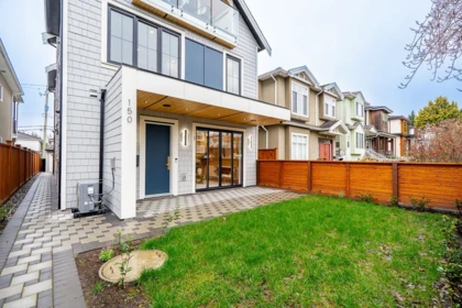 1 150 E 51st Avenue, Vancouver, BC, Vancouver — Half Duplex for sale