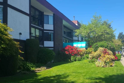 210 1521 Blackwood Street, White Rock, BC, White Rock — Apartment/Condo for sale