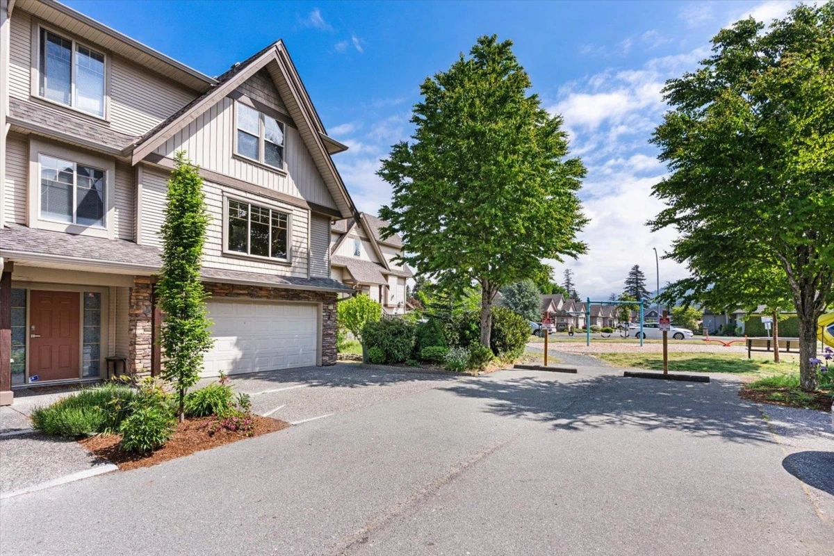 Exterior Rear Photo of 34 5556 Peach Road, Chilliwack, BC