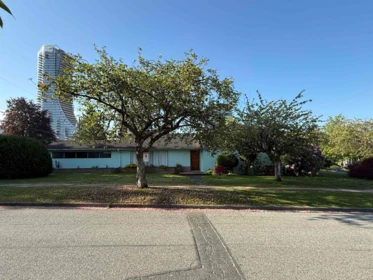 Pantry Photo of 692 W 39th Avenue, Vancouver, BC