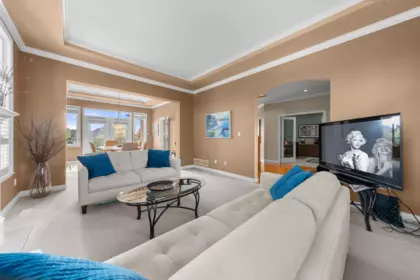 Kitchen Island Photo of 8742 166 Street, Surrey, BC