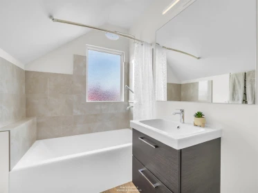Office / Den Photo of 4379 Welwyn Street, Vancouver, BC