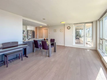 Breakfast Nook Photo of 1106 2978 Glen Drive, Coquitlam, BC