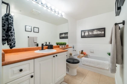 Laundry Room Photo of 408 3070 Guildford Way, Coquitlam, BC