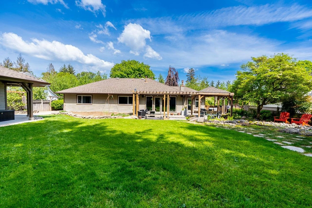 Family Room Photo of 6123 Killarney Drive, Surrey, BC