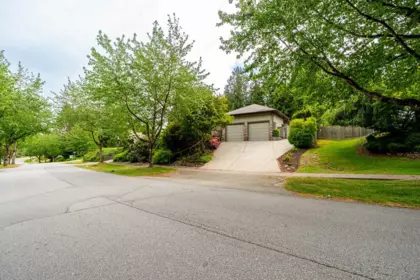 6123 Killarney Drive, Surrey, BC, Surrey — Single Family Residence for sale
