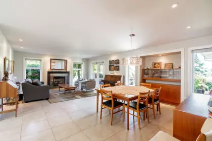 Kitchen Photo of 6123 Killarney Drive, Surrey, BC