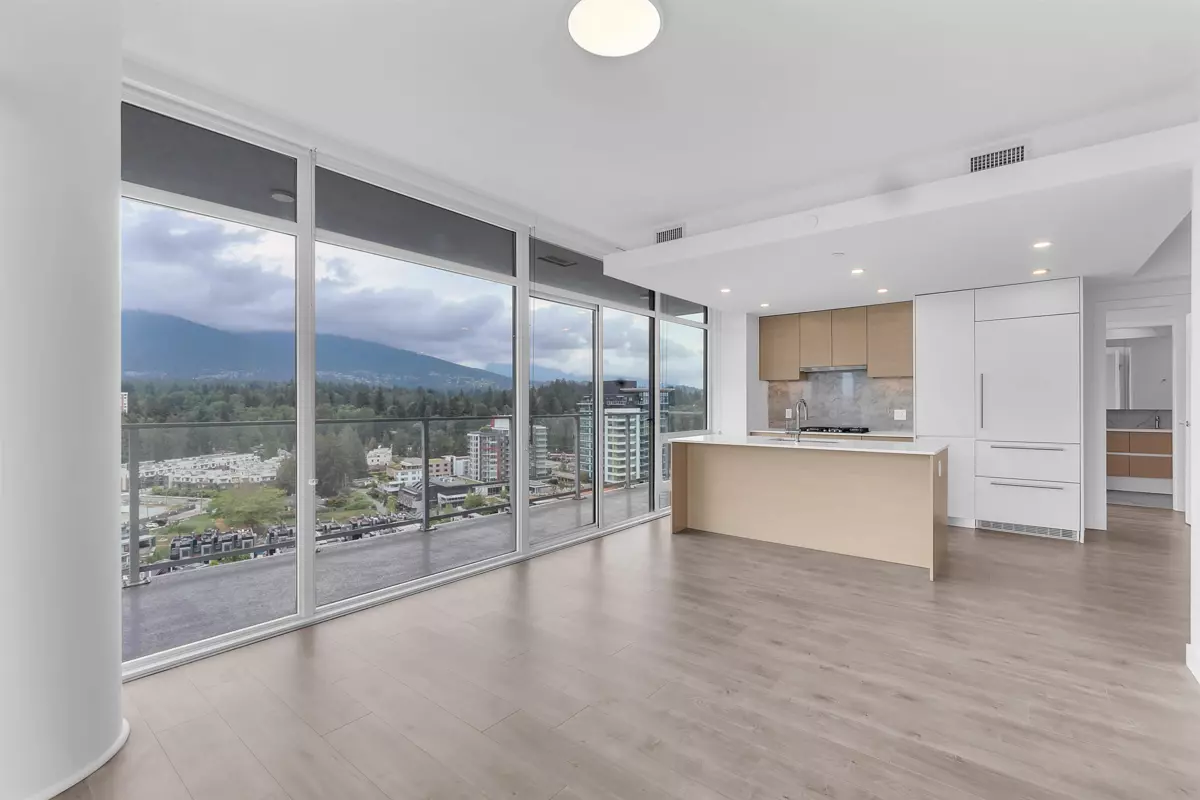 Living Room Photo of 1708 200 Klahanie Court, West Vancouver, BC