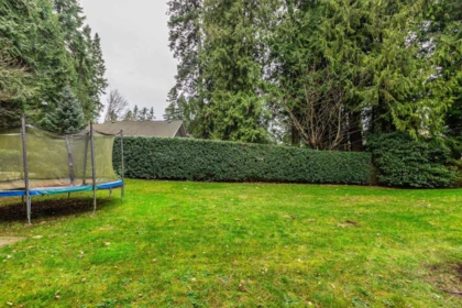 Fitness Center Photo Near 2615 Dogwood Drive, Surrey, BC