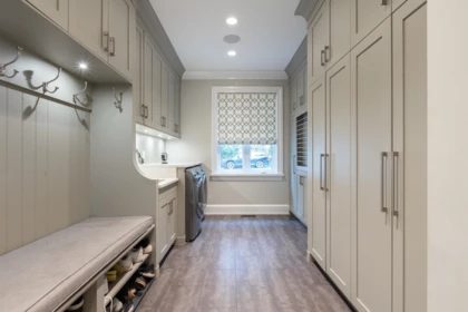 Powder Room Photo of 2615 Dogwood Drive, Surrey, BC