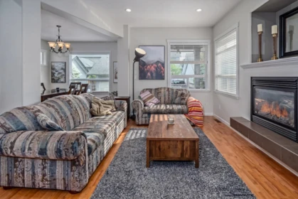 Breakfast Nook Photo of 19141 68 Avenue, Surrey, BC