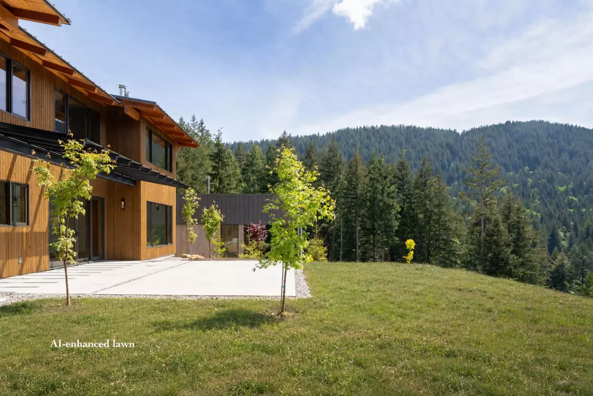 Exterior Rear Photo of 865 Forster Lane, Bowen Island, BC