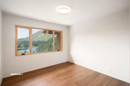Hot Tub / Spa Photo of 865 Forster Lane, Bowen Island, BC