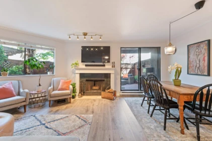 Breakfast Nook Photo of 102 1055 W 13th Avenue, Vancouver, BC