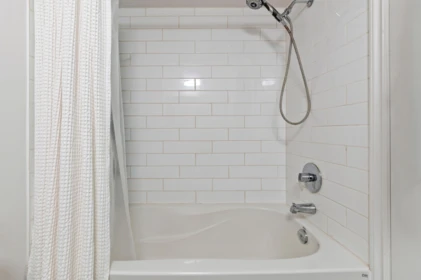 Laundry Room Photo of 102 1055 W 13th Avenue, Vancouver, BC