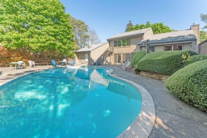 Garden / Landscaping Photo of 94 6880 Lucas Road, Richmond, BC